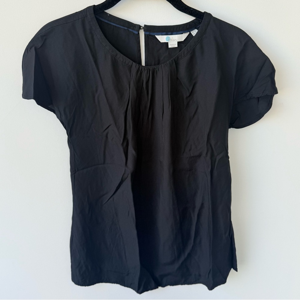 Boden Women’s Black Silk Blend Short Sleeve Shirt size US 2